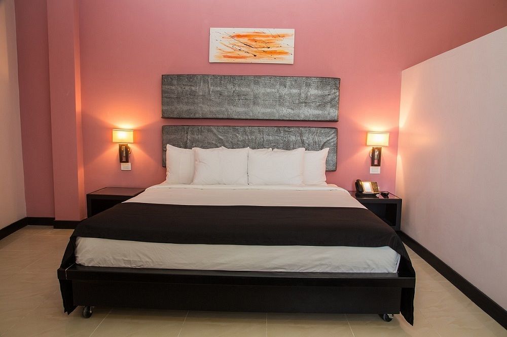 Regent Star Hotel Piarco Exterior photo